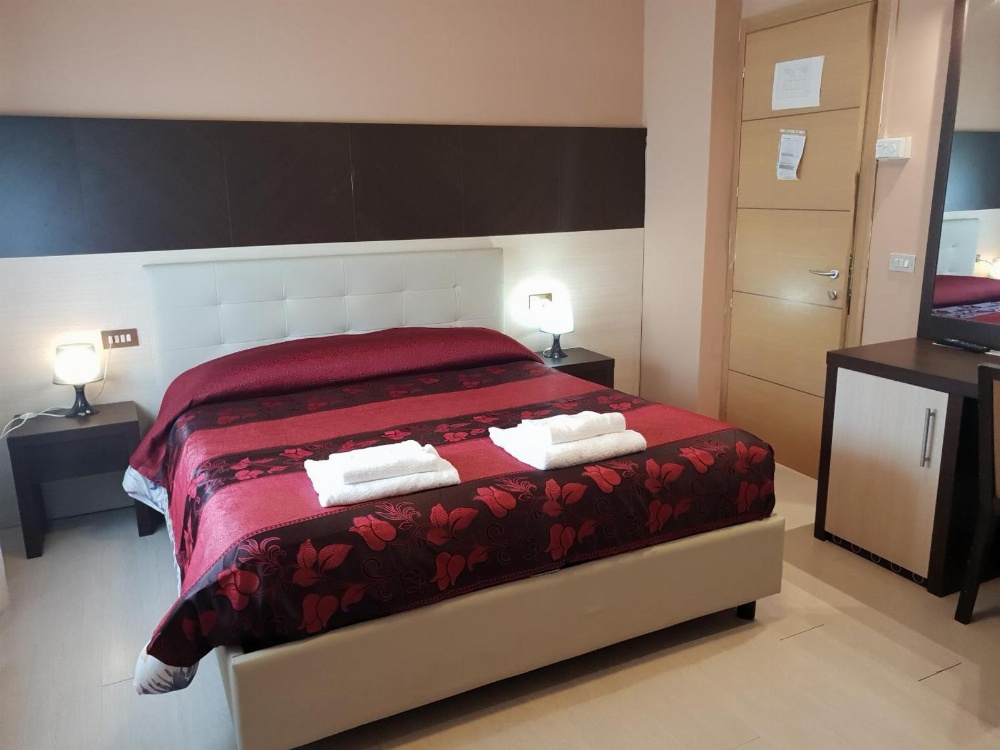 Hotel Colombo Main image