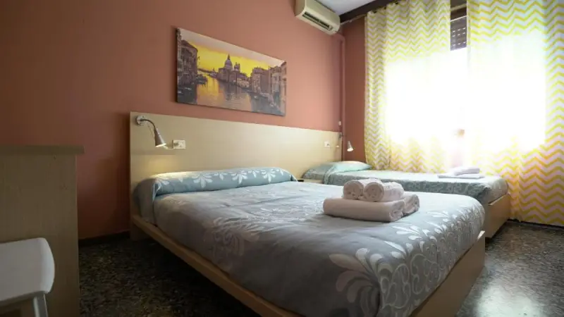 Triple Room